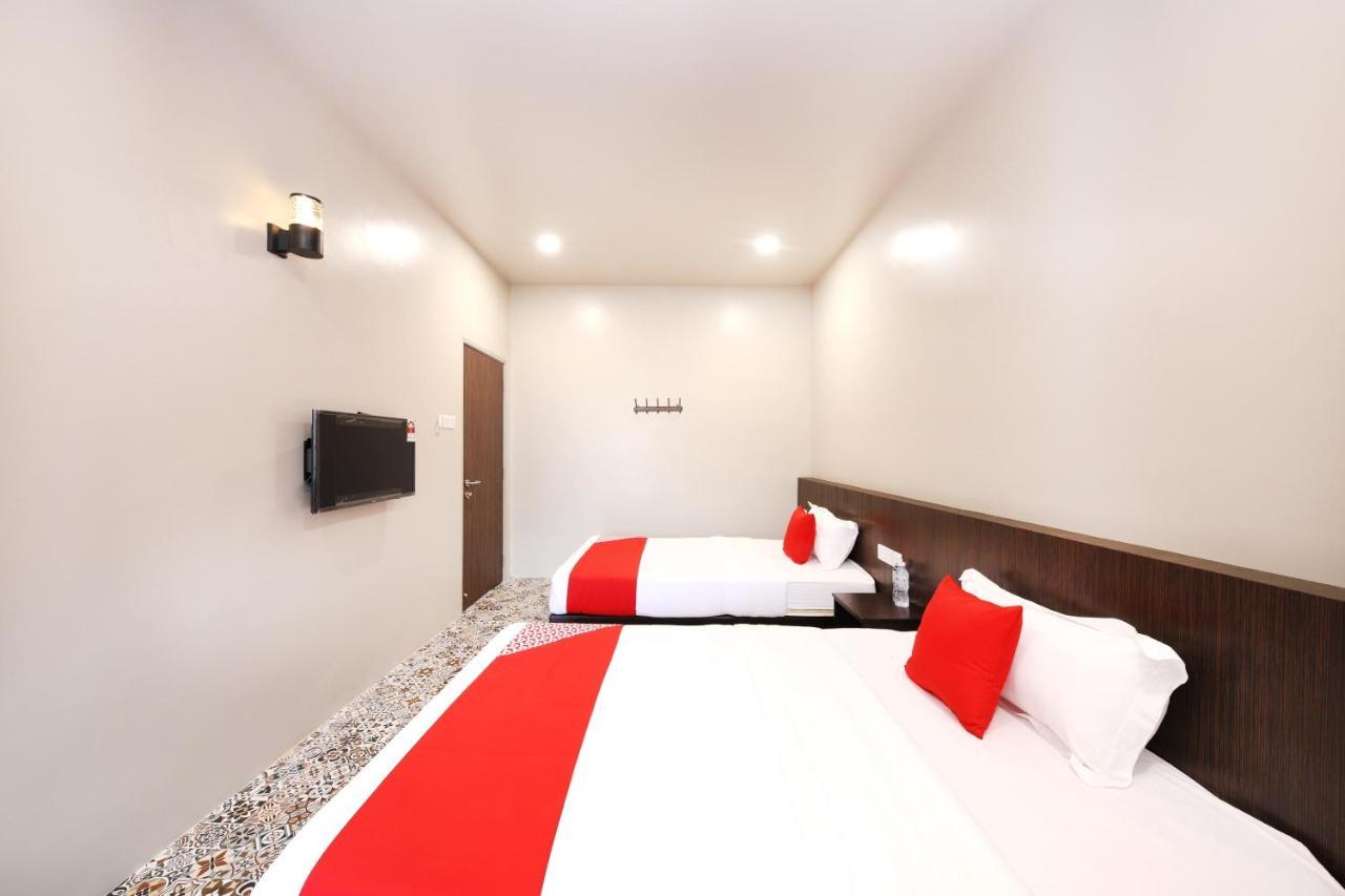 Oyo 507 Aikka Hotel Butterworth Dış mekan fotoğraf